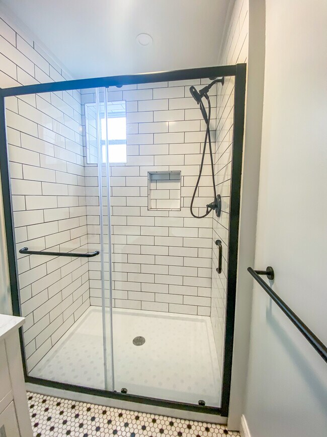 Foto del edificio - 71 Arsenal St