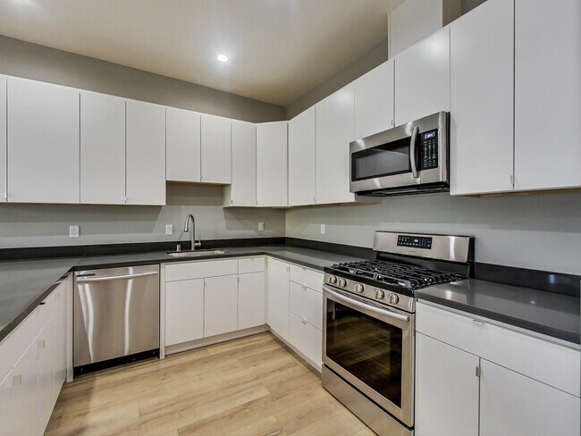 Building Photo - 767 Tehama St