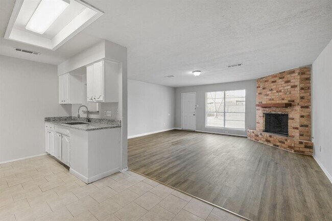 Foto del edificio - 6214 Paddington St
