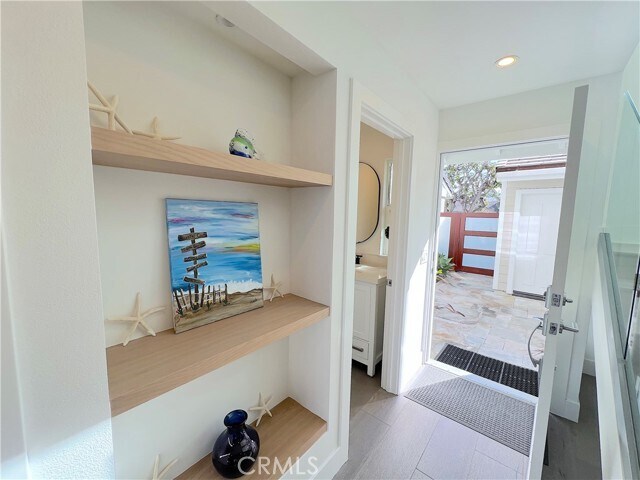 Building Photo - 24105 Gourami