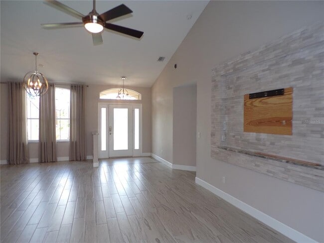 Foto del edificio - 4942 Ariton Rd