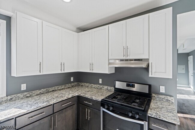 Foto del edificio - 388 S 11th St