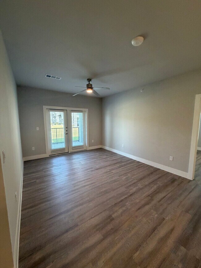 Building Photo - 11325 Farm to Market Road 156 Apt #9107, Justin, TX 76247 - 2 BR 2 BA condo