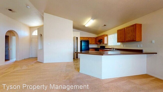 Building Photo - 3 br, 2 bath House - 629 Sunny Meadows NE