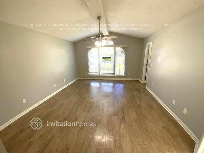 Building Photo - 11774 Mountain Ash Rd E