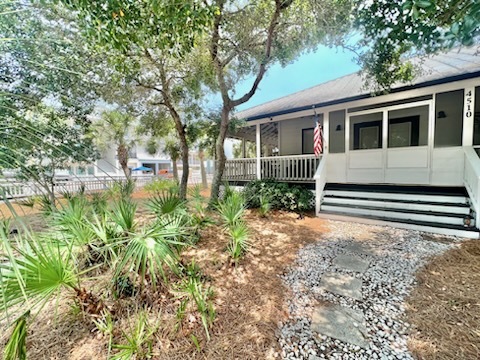 Building Photo - 4510 Luke Ave
