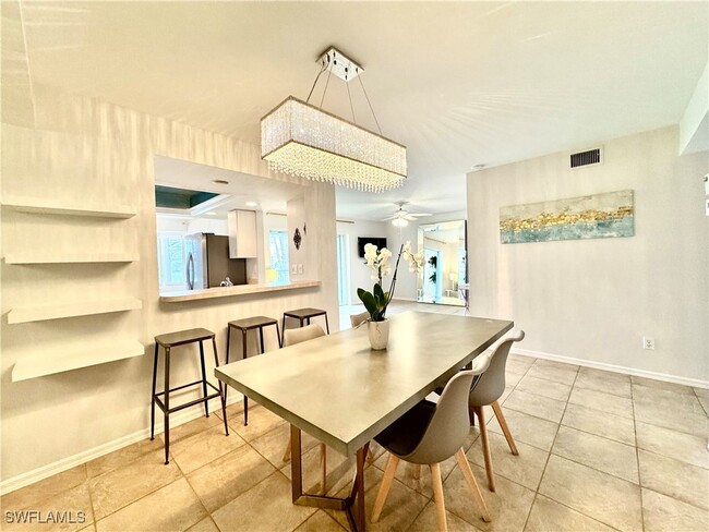 Foto del edificio - 7340 Glenmoor Ln