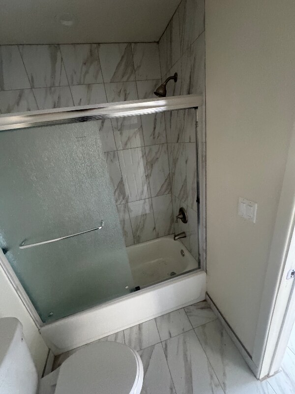 Foto del edificio - 1193 N Ardmore Ave