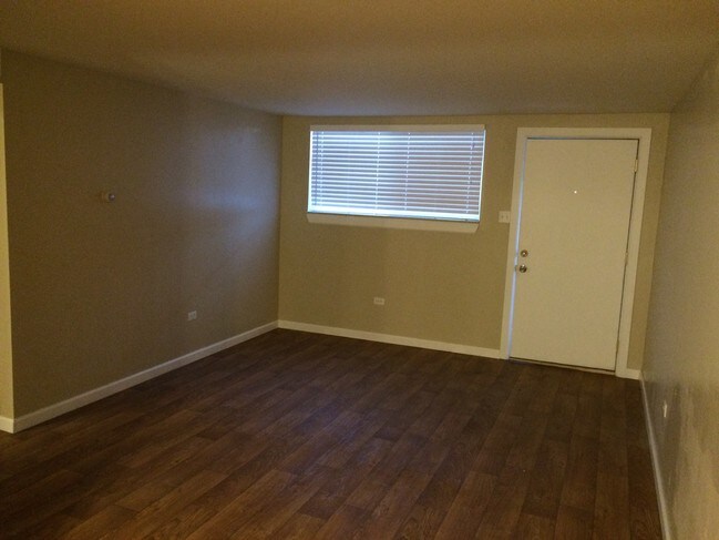 Building Photo - 7147 Grove Way