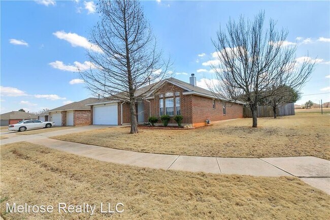 Foto del edificio - 4 br, 2 bath House - 1412 NW 179th Terrace