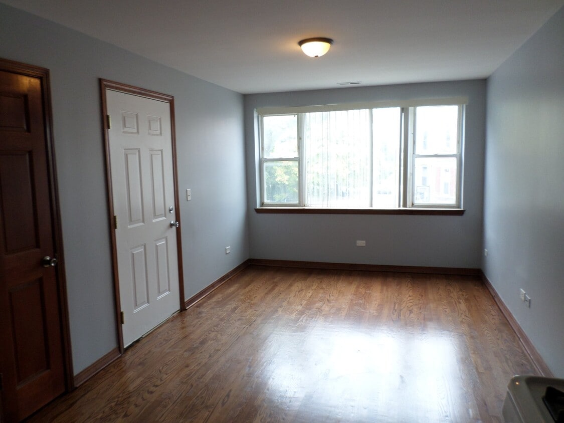 Photo - 1554 S Homan Ave (Chicago, IL)