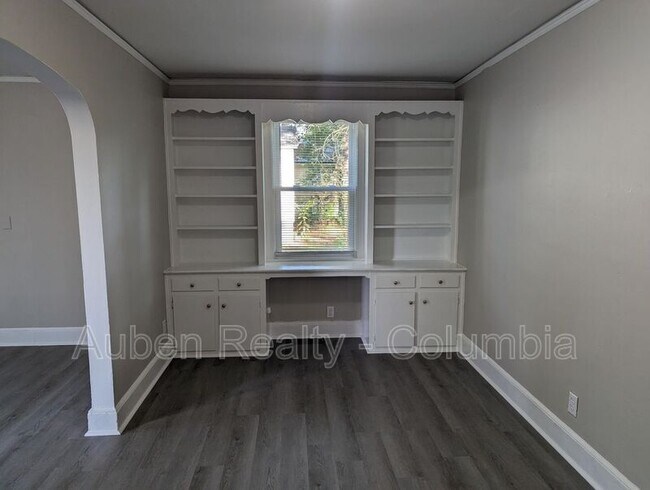 Foto del edificio - 2929 Taylor Rd