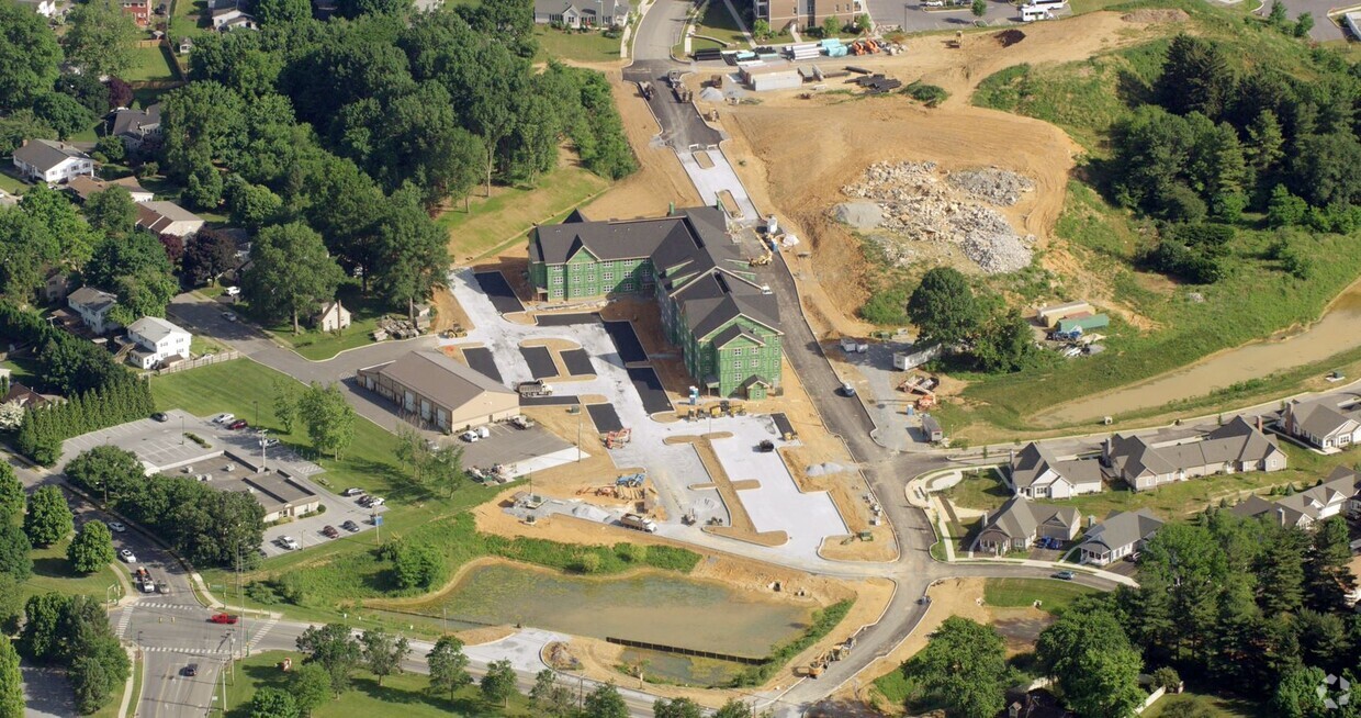 Aerial Photo - Saxony Ridge Apartments