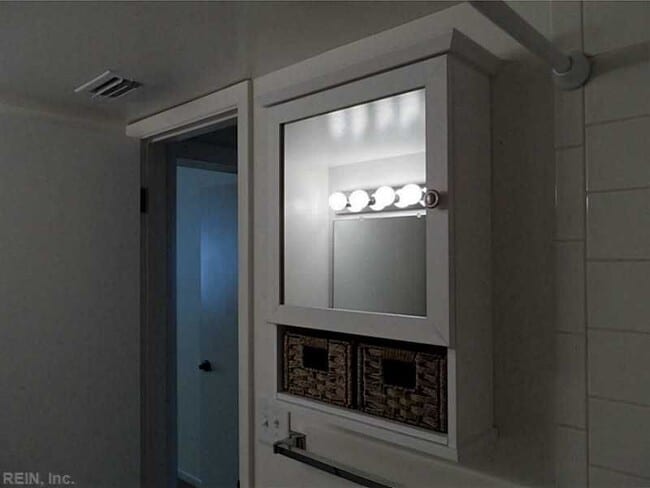 Foto del edificio - 529 Pheasant Run