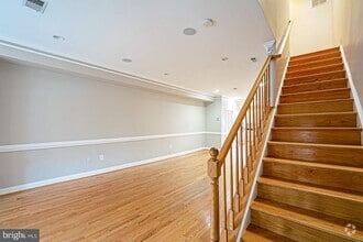 Building Photo - 1535 Gales St NE