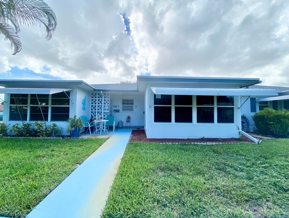 1182 S Drive Cir, Delray Beach, FL 33445 House Rental in Delray Beach, FL