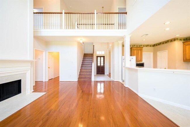 Building Photo - 22418 Tullis Trail Ct