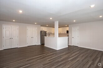 Interior Photo - Lakeside Village