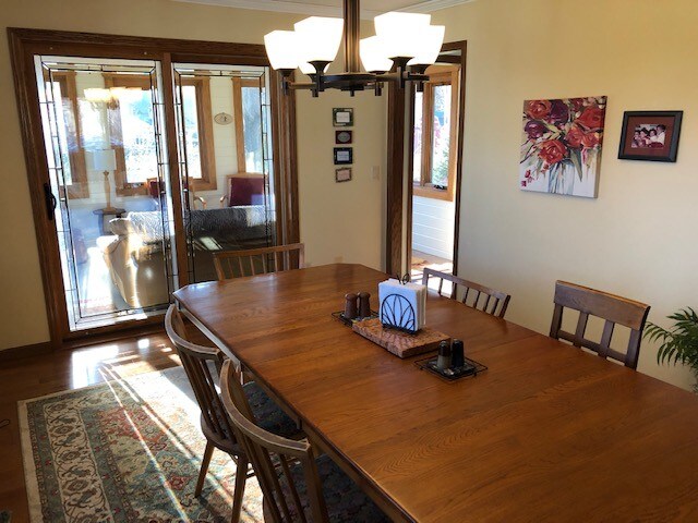 Foto del edificio - 462 S Owen Dr