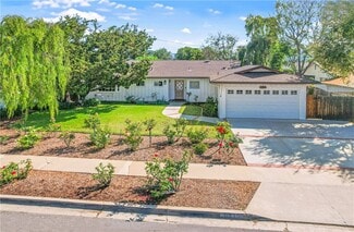 Building Photo - 1281 La Colina Dr