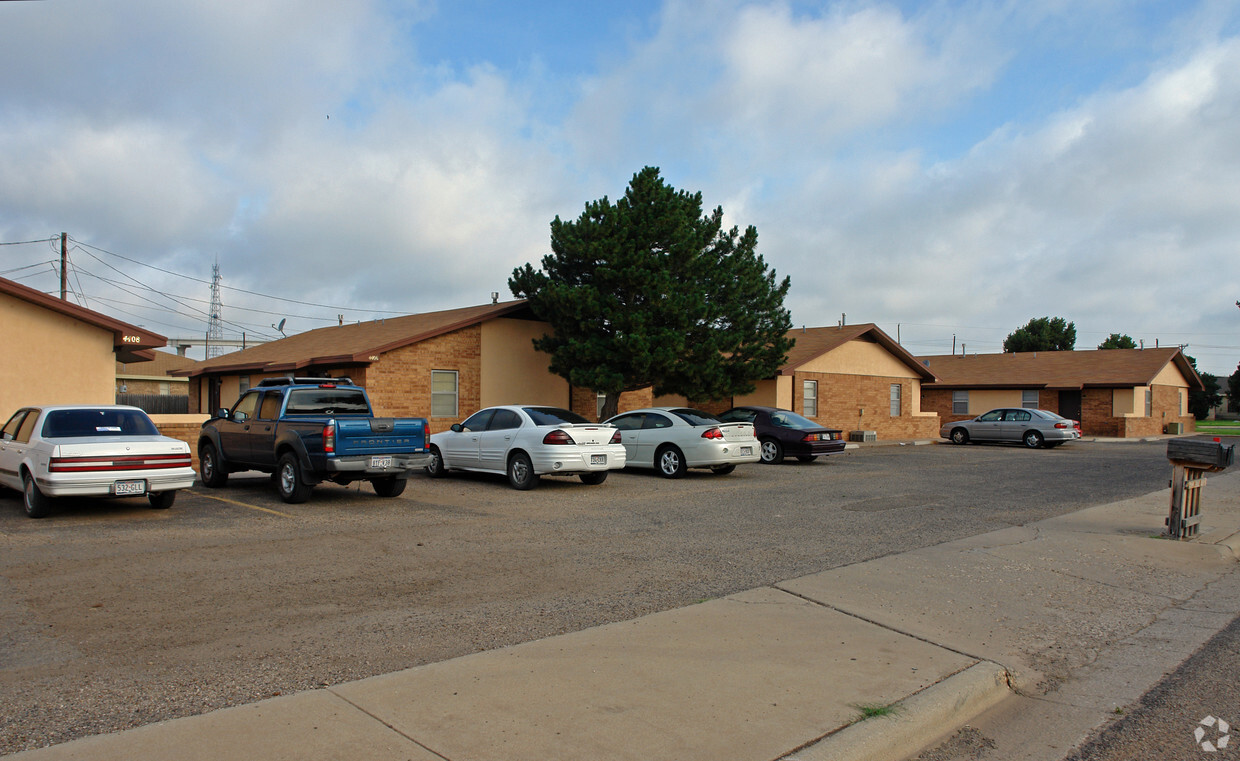 Foto principal - 4402-4408 Elkhart Ave