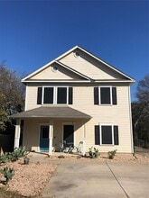 Building Photo - 1307 Walnut Ave Building Photo - 1307 Walnut Ave