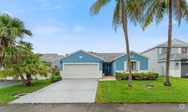 Building Photo - 14610 SW 145th Pl
