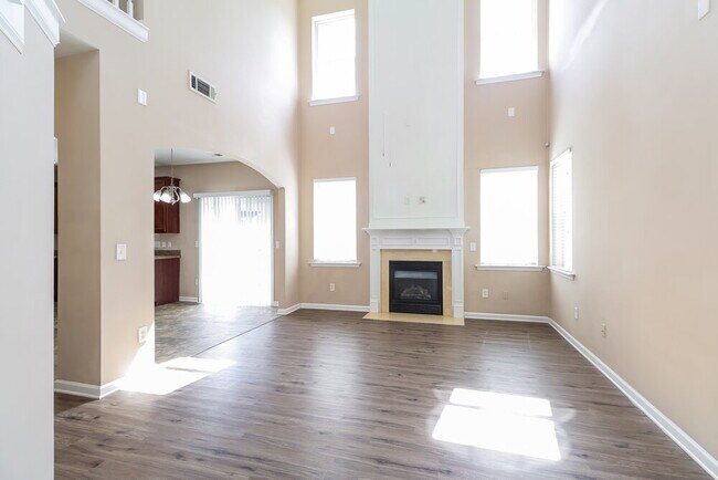 Foto del edificio - 939 Old Forester Ln
