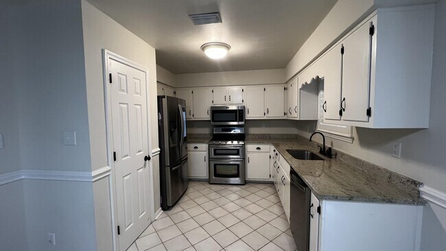 Building Photo - 35405 Pine Rd S