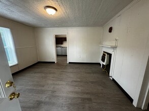 Building Photo - 305 Lineberger St