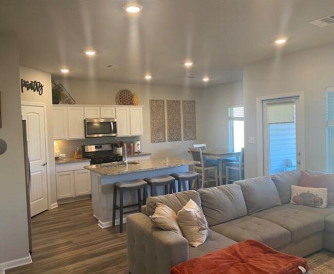 Foto del edificio - 40313 Sedgwick Ln