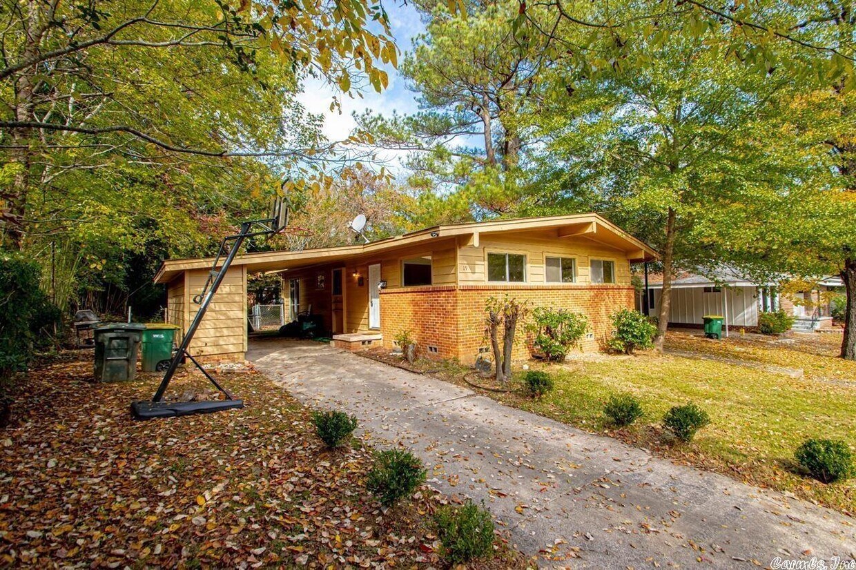 19 Berkshire Dr, Little Rock, AR 72204 House Rental in Little Rock