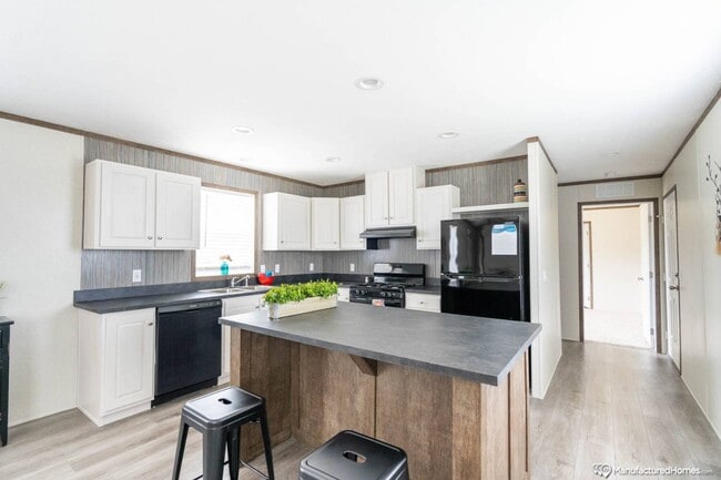 Foto del edificio - 1811 N Telegraph Rd