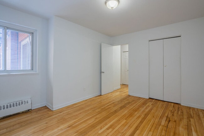 Building Photo - 10144 Lajeunesse