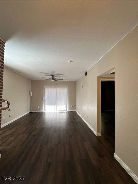 Foto del edificio - 6650 W Warm Springs Rd