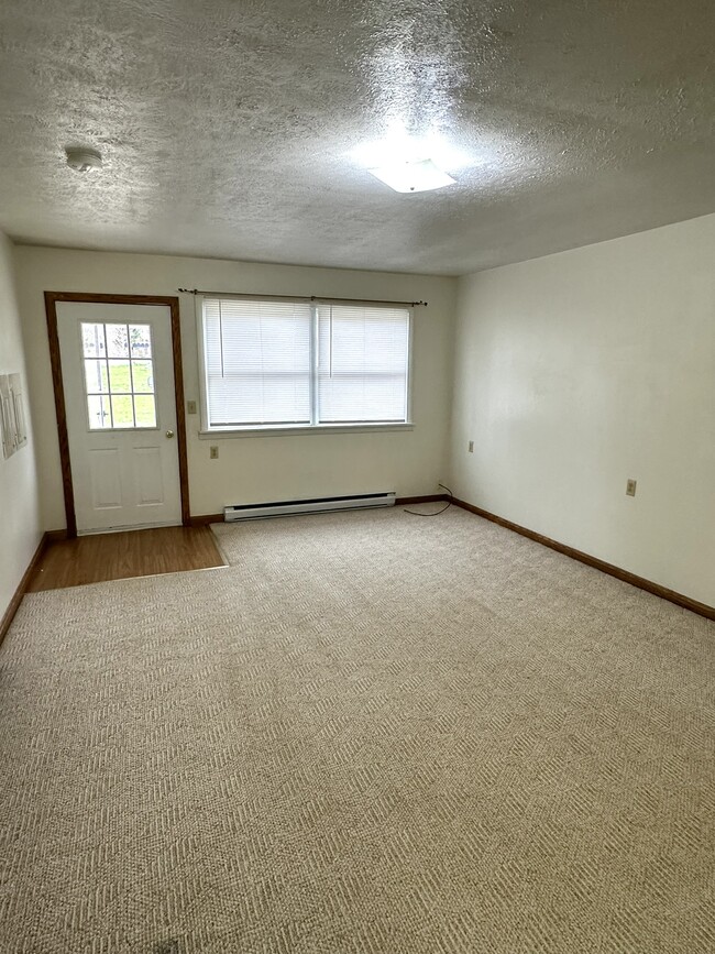Foto del edificio - 242 E 6th St