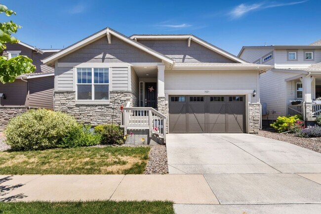 Building Photo - Gorgeous and Spacious 3-Bedroom Home in Mosaic with 2-Car Garage