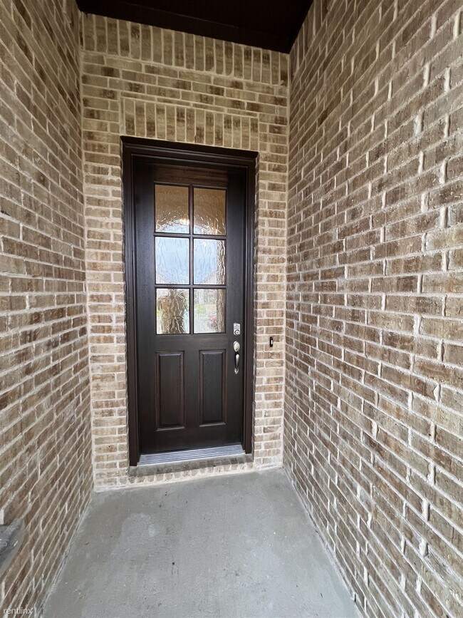 Building Photo - 4 br, 3 bath House - 3221 Willena Road
