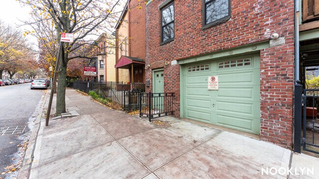 Foto del edificio - 118 16th St