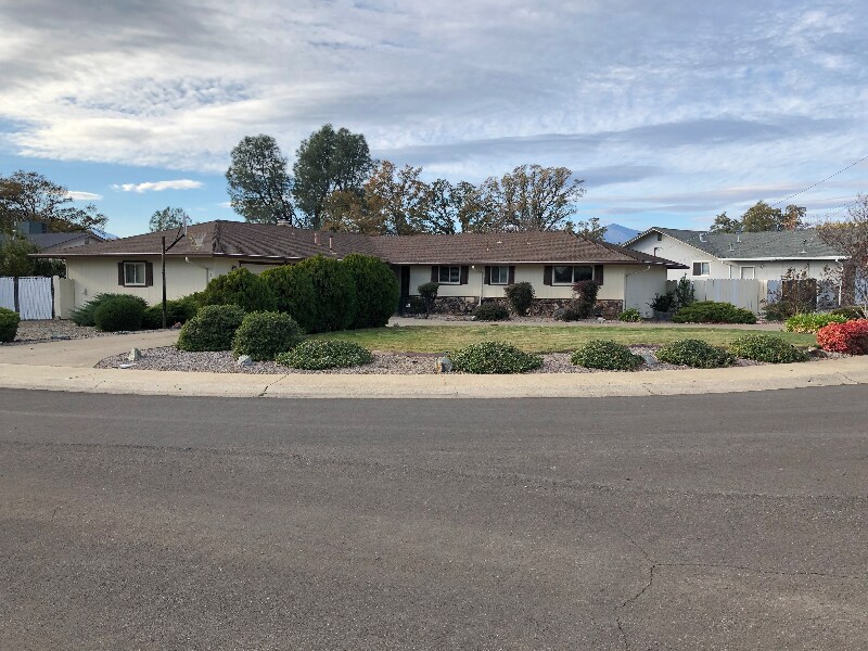 750 Oleta Dr, Redding, CA 96003 House Rental in Redding, CA