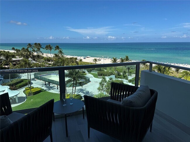 Building Photo - 5151 Collins Ave