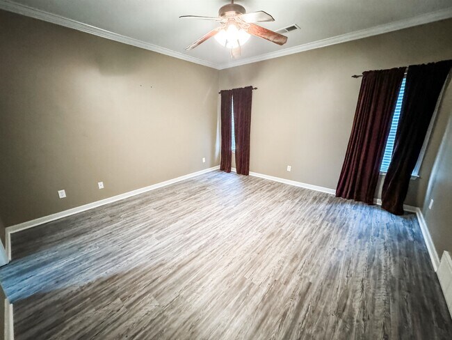 Foto del edificio - 10471 Ashboro Dr