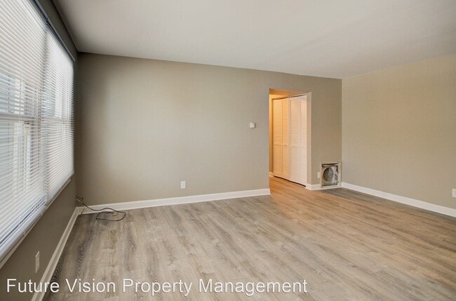 Building Photo - 1603 Reckinger Rd