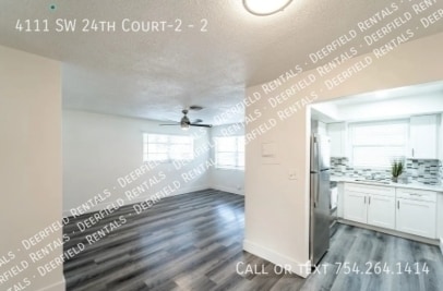 Building Photo - 4111 SW 24th Ct