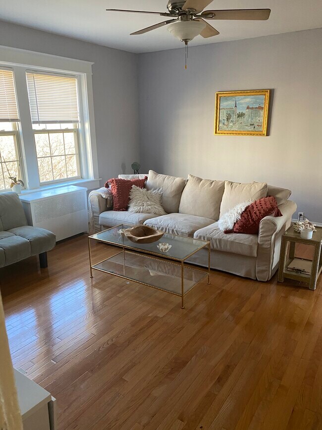 940 Gates Ave Unit A5, Norfolk, VA 23517 Condo for Rent in Norfolk