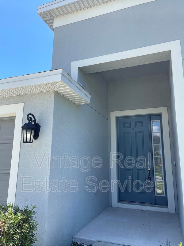 Building Photo - 7905 Silver Clover Ct