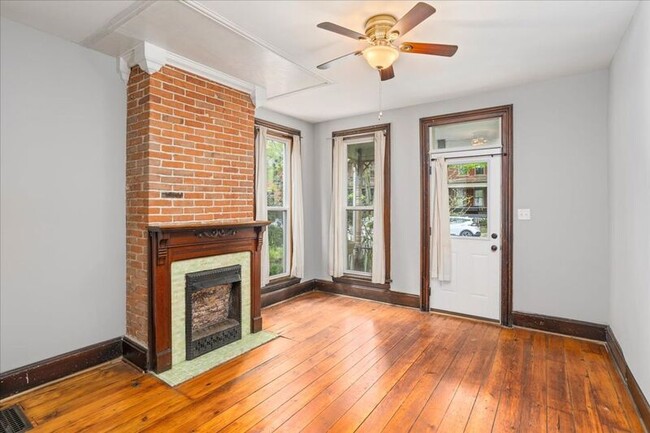Foto del edificio - 1225 Harrison Ave