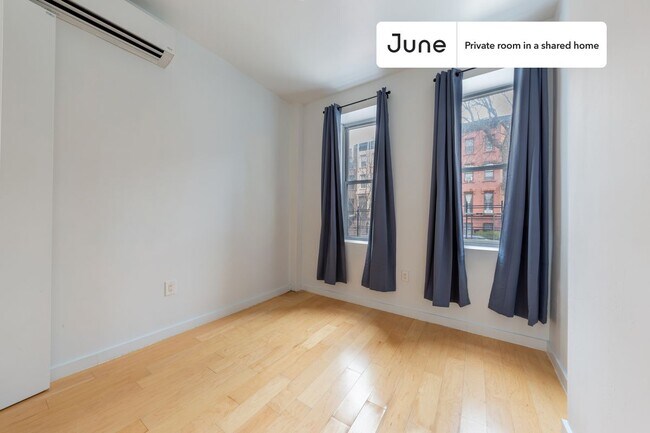 Foto del edificio - Room in Shared 4 bed/2 bath home in Bedford-Stuyvesant