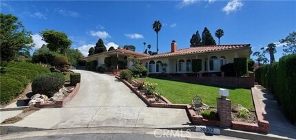 Building Photo - 30082 Ave Elegante