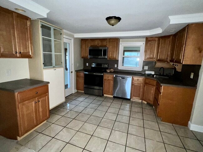 Foto del edificio - 383 Bay Rd